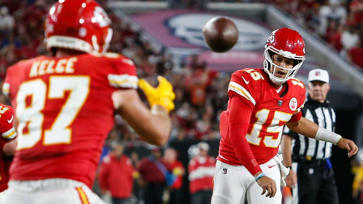 Kansas City Chiefs vs Las Vegas Raiders Week 18: The Raiders New QB Might Provide the Missing Spark