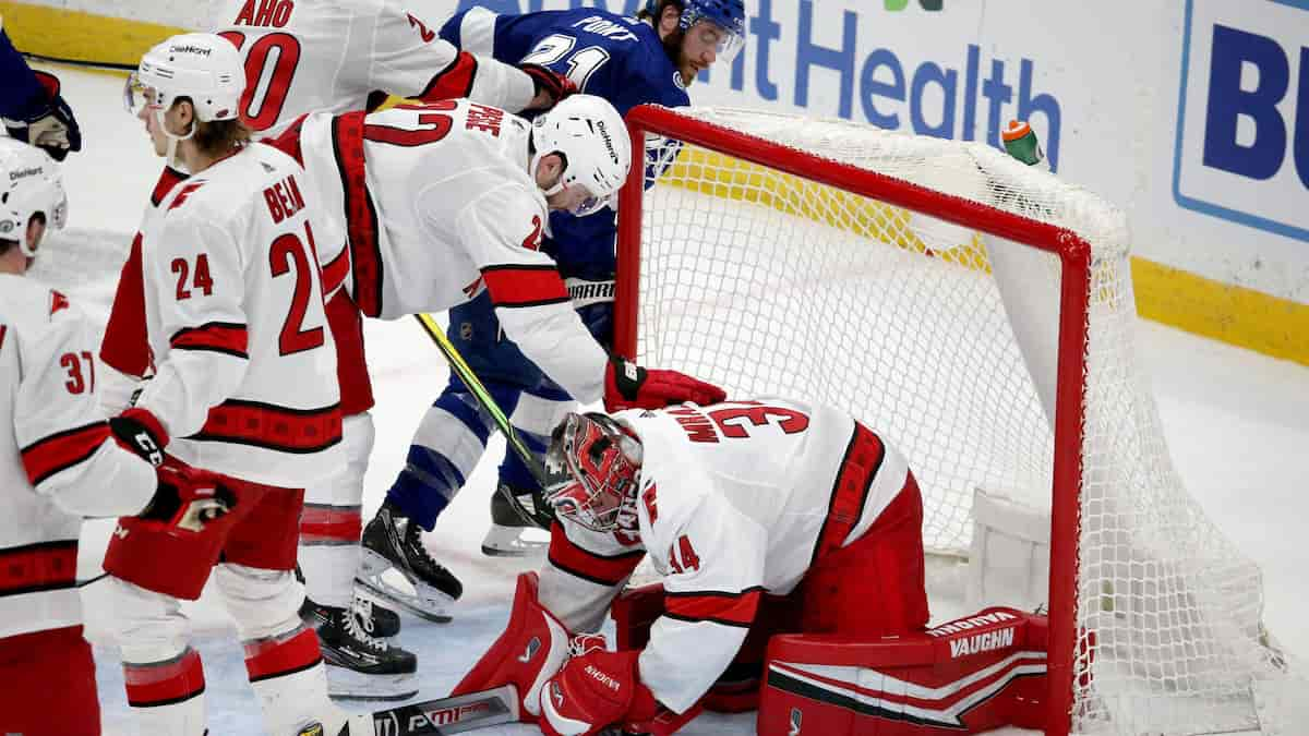 New York Rangers vs Carolina Hurricanes Game 1 Predictions