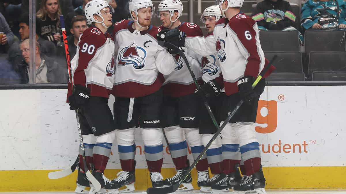 Nashville Predators vs Colorado Avalanche Predictions, Odds, Picks