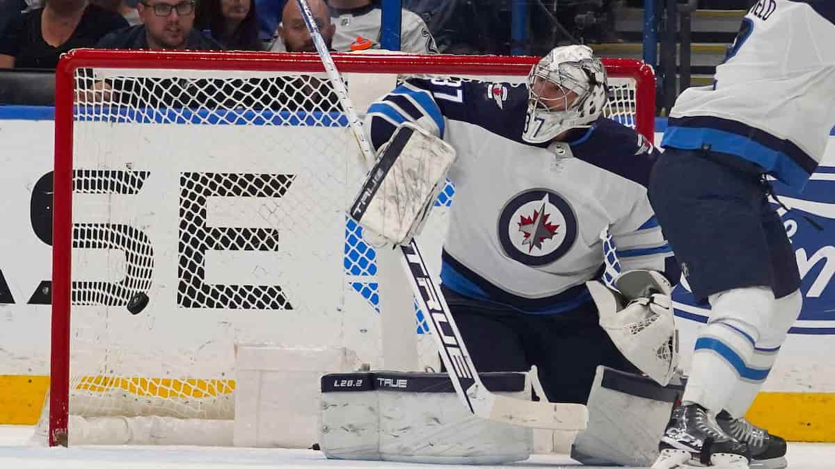 Seattle Kraken vs Winnipeg Jets Predictions, Odds, Picks