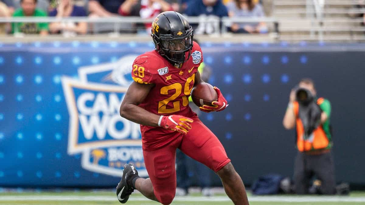 2022 NFL Draft Running Backs Prospects, Predictions, and Picks