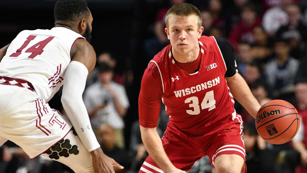 No. 14 Wisconsin vs No. 17 Michigan State Predictions, Odds, Picks 