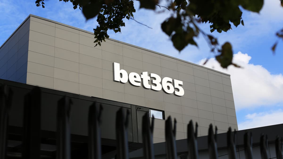  bet365 and UFC Extend Existing Partnership, Reveal Launch of YT MMA Show