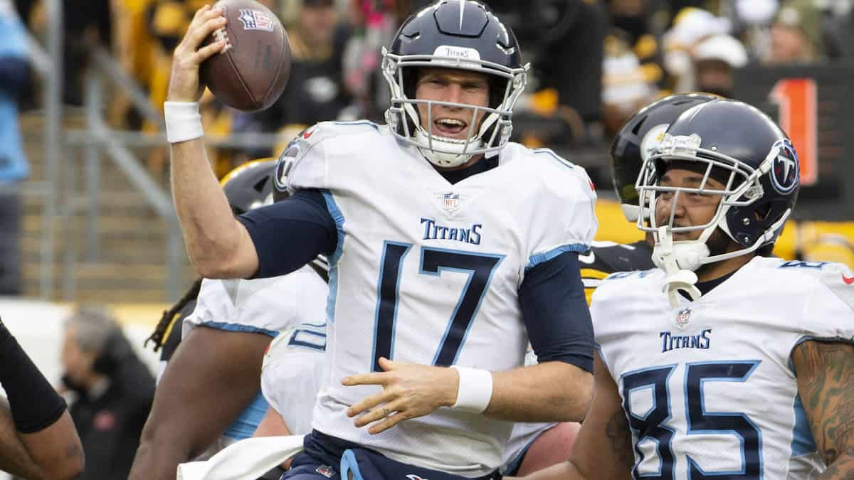 Miami Dolphins vs Tennessee Titans Prediction, Betting Odds, Picks