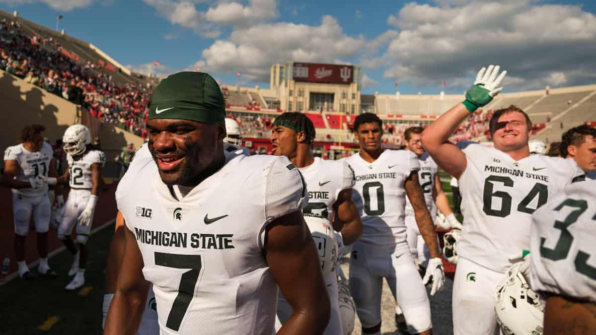 Chick-Fil-A Peach Bowl: Pittsburgh Panthers vs Michigan State Spartans Predictions, Odds, Picks