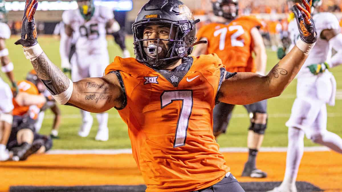 No. 12 Oklahoma State Cowboys at No. 25 Texas Longhorns Predictions, Odds, Picks