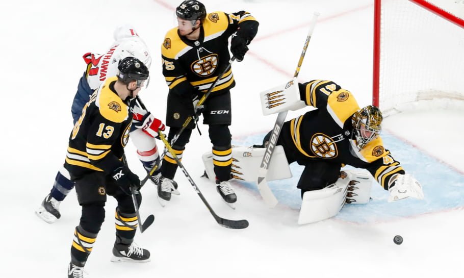 Chicago Blackhawks vs Boston Bruins: Predictions and Odds