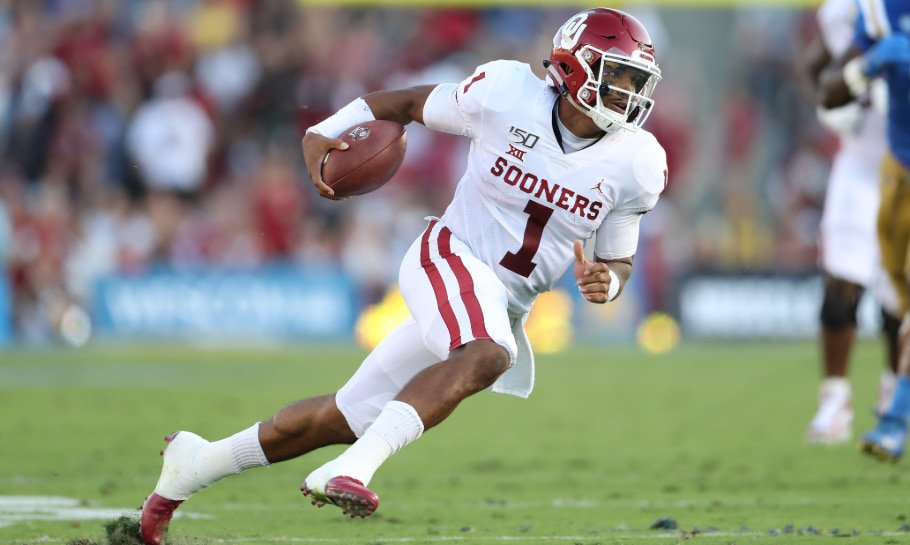 Oklahoma Sooners vs Texas Longhorns: Predictions, Odds and Roster Notes