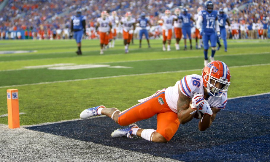 Auburn Tigers vs Florida Gators: Predictions, Odds and Roster Notes