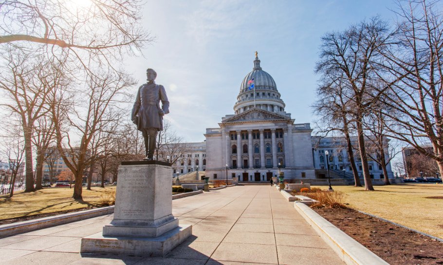 Wisconsin Debates Legalizing Sports Betting