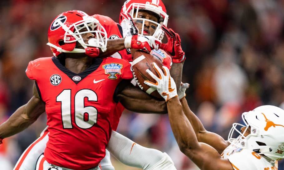 Georgia Bulldogs Football Team Preview 2019 - Odds and Predictions