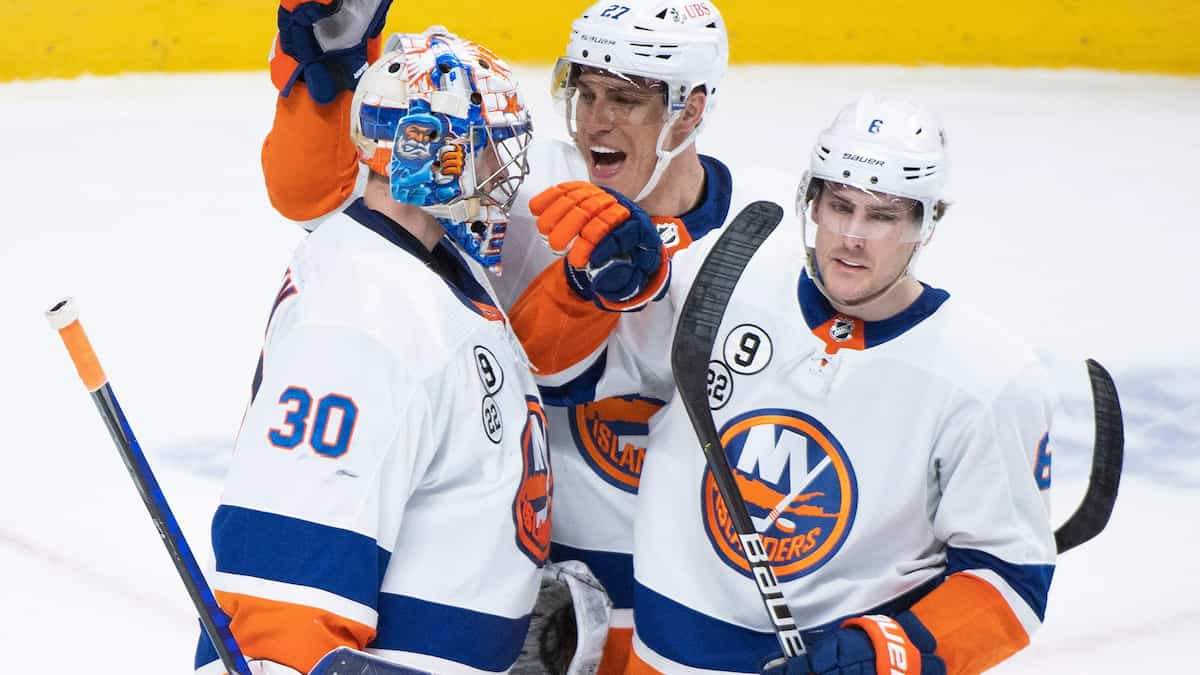 New York Islanders vs Carolina Hurricanes: the Hurricanes Had One of the Best Regular Seasons