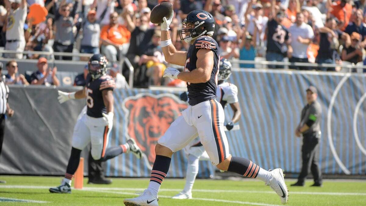 Bears vs. Commanders Picks, Predictions & Odds TNF Week 5