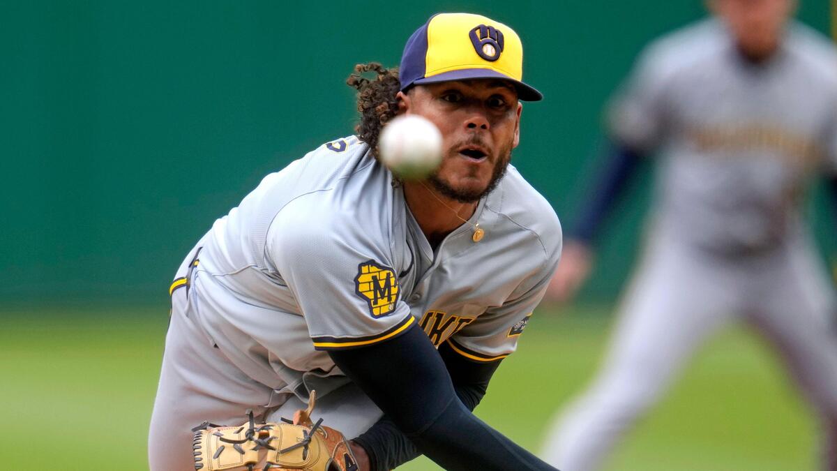 Best MLB Parlay Picks Today: Back the Brewers in This NL Central Matchup