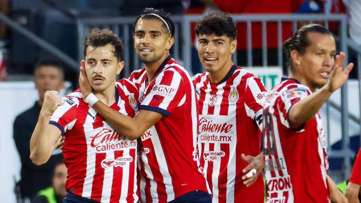 Chivas Guadalajara vs. Juarez FC Prediction: Chivas Look to Keep the Ball Rolling