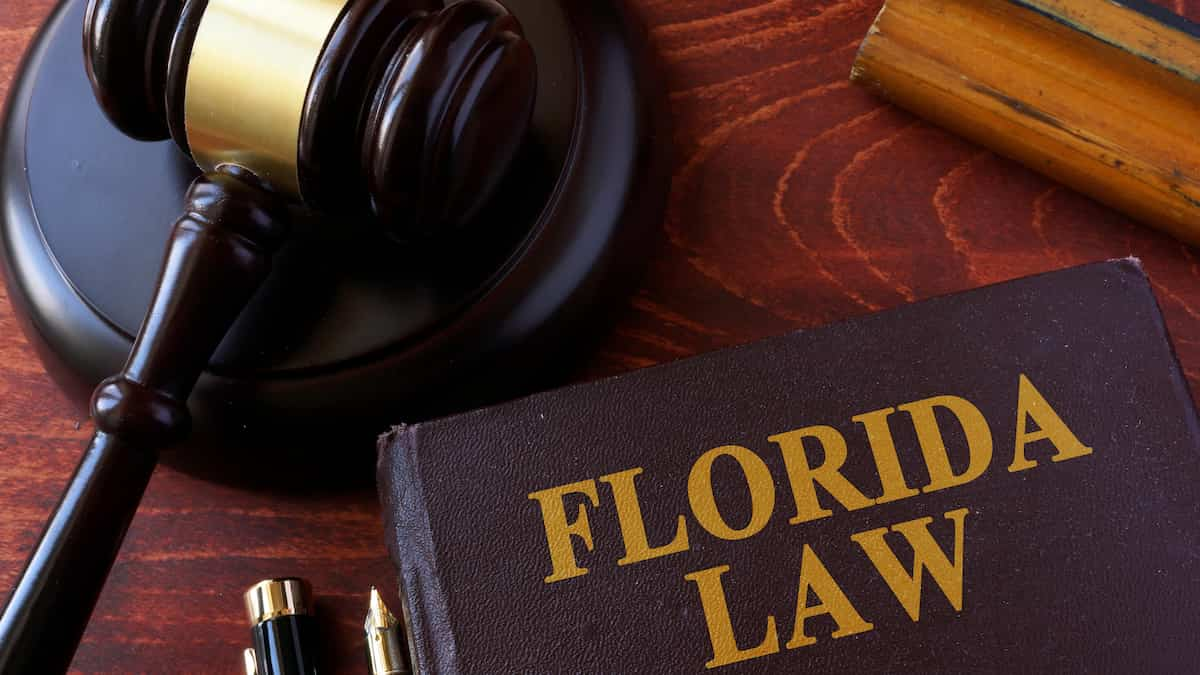 Florida Issues Cease and Desist Orders to Offshore Casinos