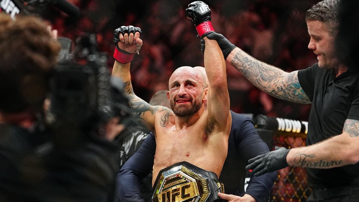UFC Featherweight Champion Alexander Volkanovski