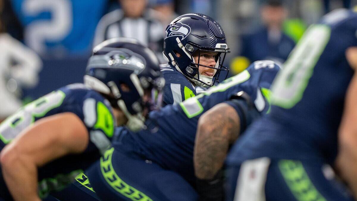 Sam Darnold Struggles vs New England