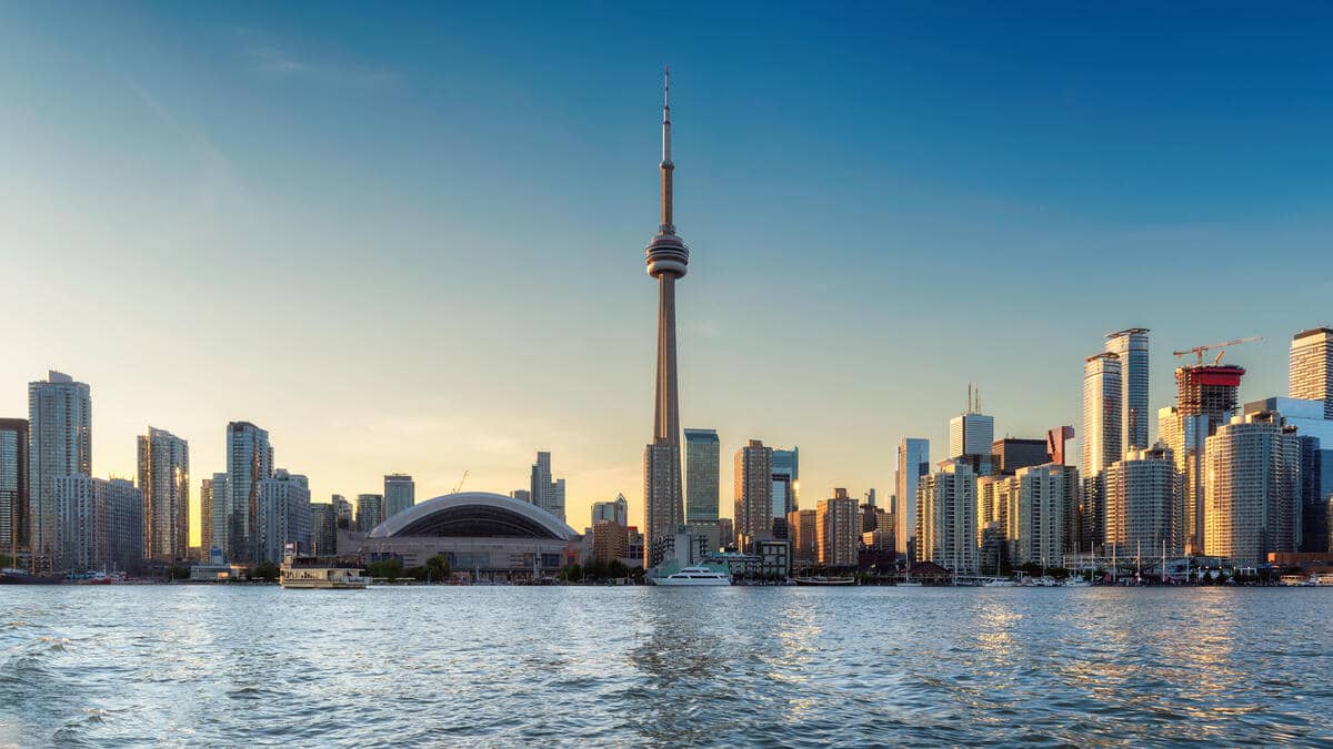 Ontario April iGaming Revenue Sets Stage for Alberta Launch